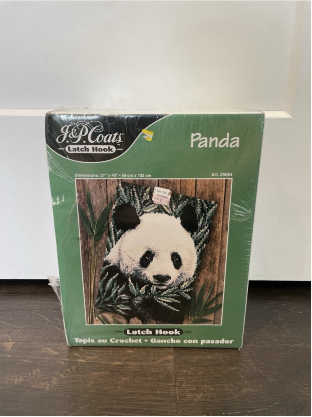 J & P Coats Latch Hook Kit Panda Sealed 27”x 40” Crochet See Photos